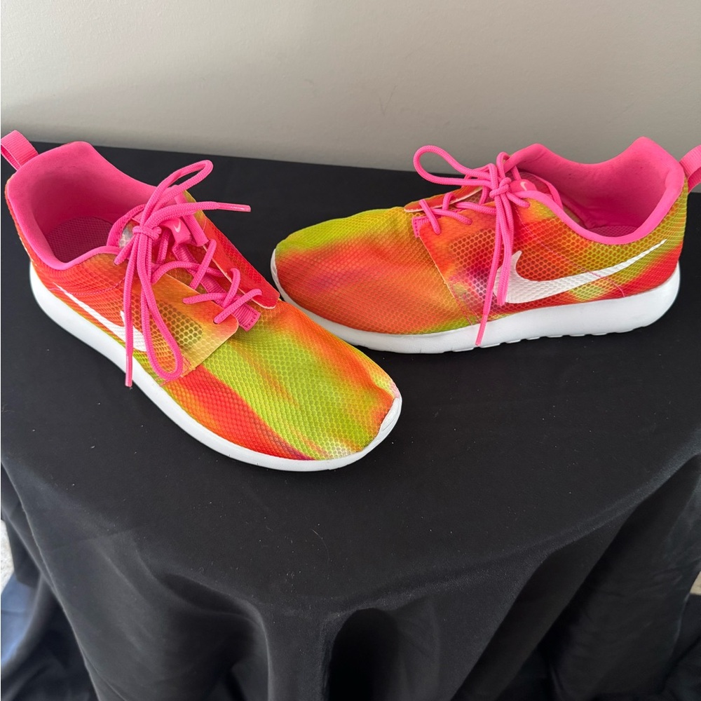 Women Pink and Yellow Athletic Shoes